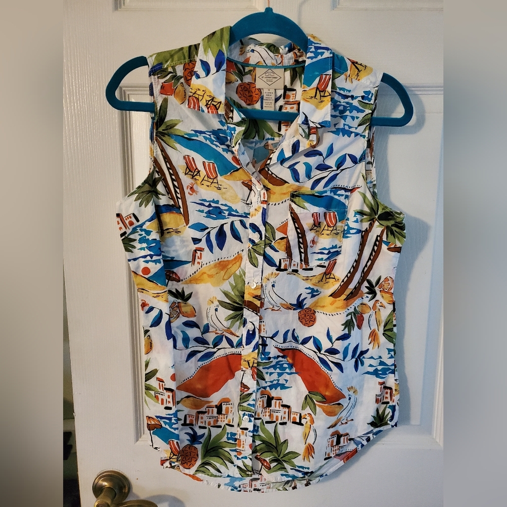 St. John's Bay Sleeveless Button-up Top